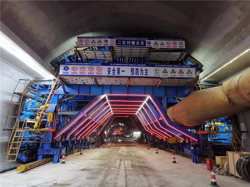“十一”不停步！两千建设者奋力跑出胶州湾第二隧道项目建设加速度
