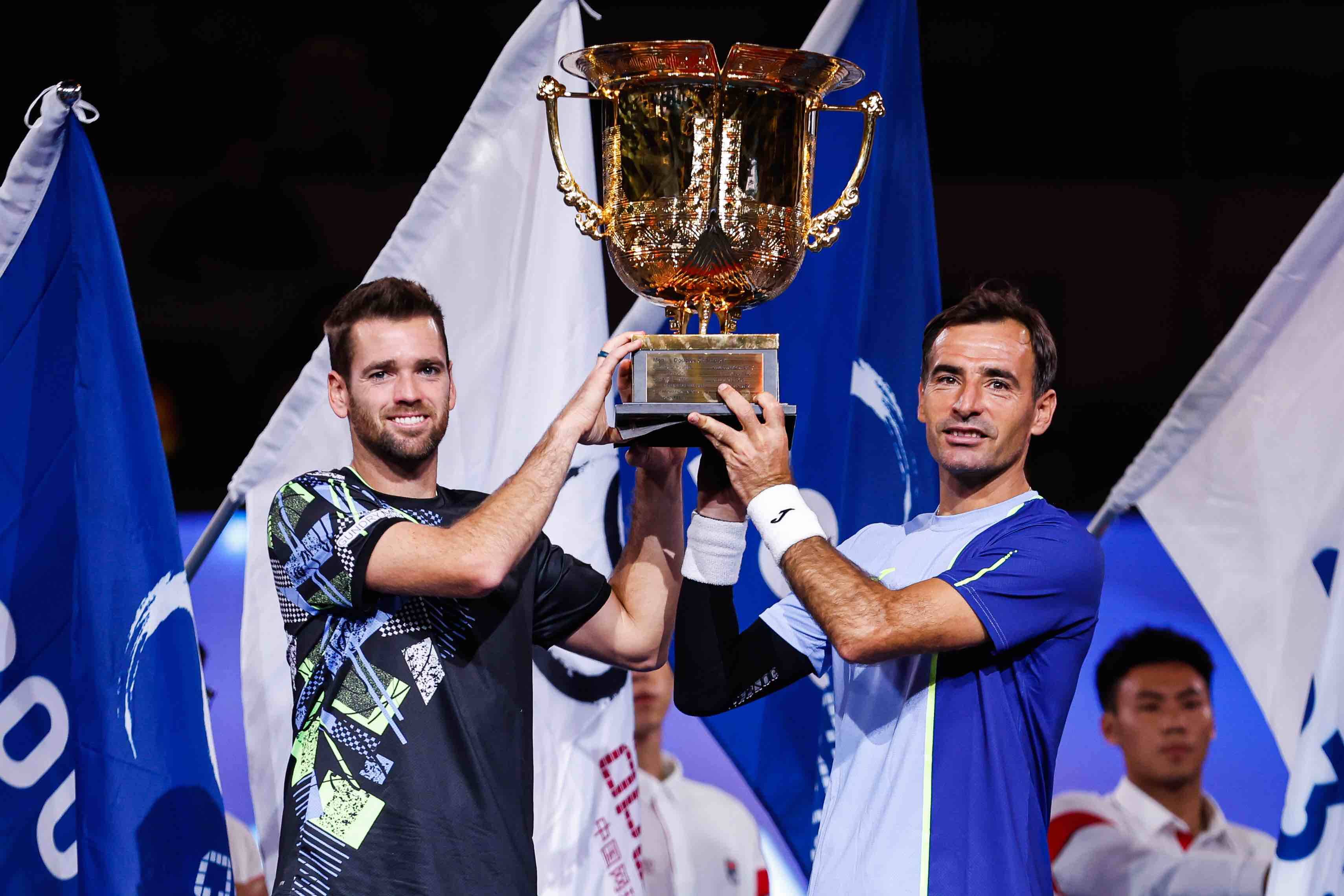 2023中国网球公开赛辛纳首夺男单冠军