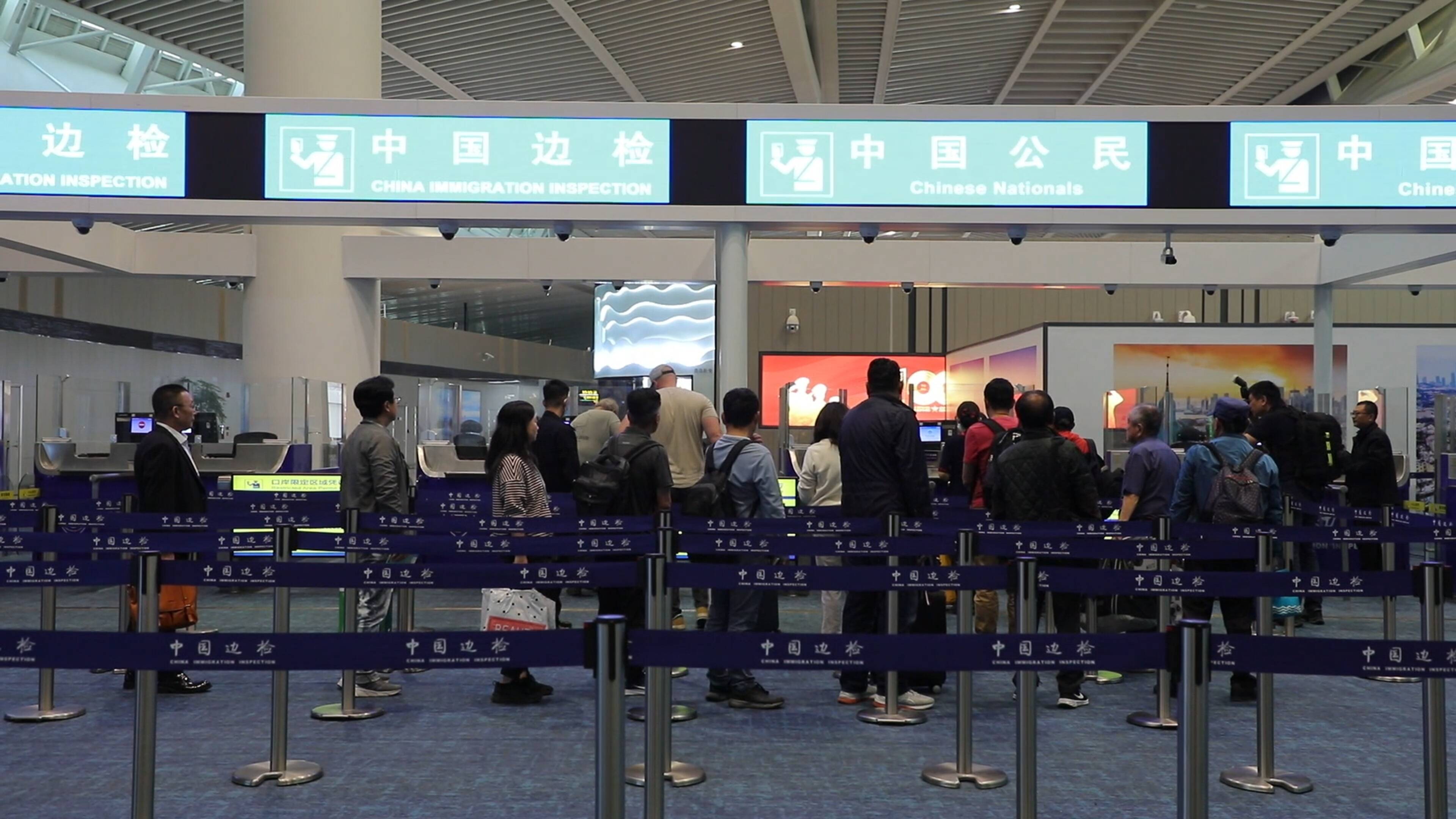 全国民航明天进入冬春航季青岛机场航班大幅增长海口航线实现直航