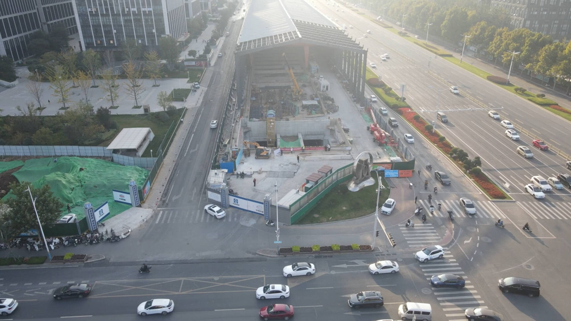 济南地铁新进展！4号线凤凰路站主体结构封顶、凤林区间双线洞通