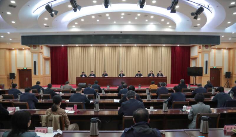 东营市政府第二次全体会议召开 陈必昌出席并讲话