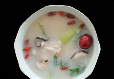 胶东美食丨海蛎子汤