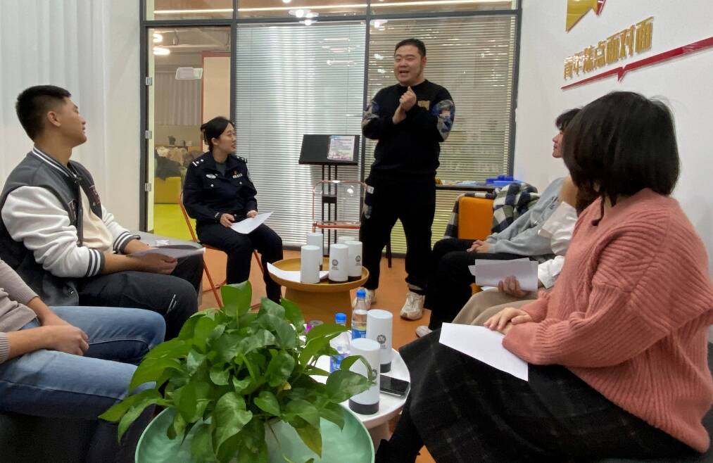 濱州：警校聯(lián)動開展反詐劇本殺沉浸式體驗主題活動