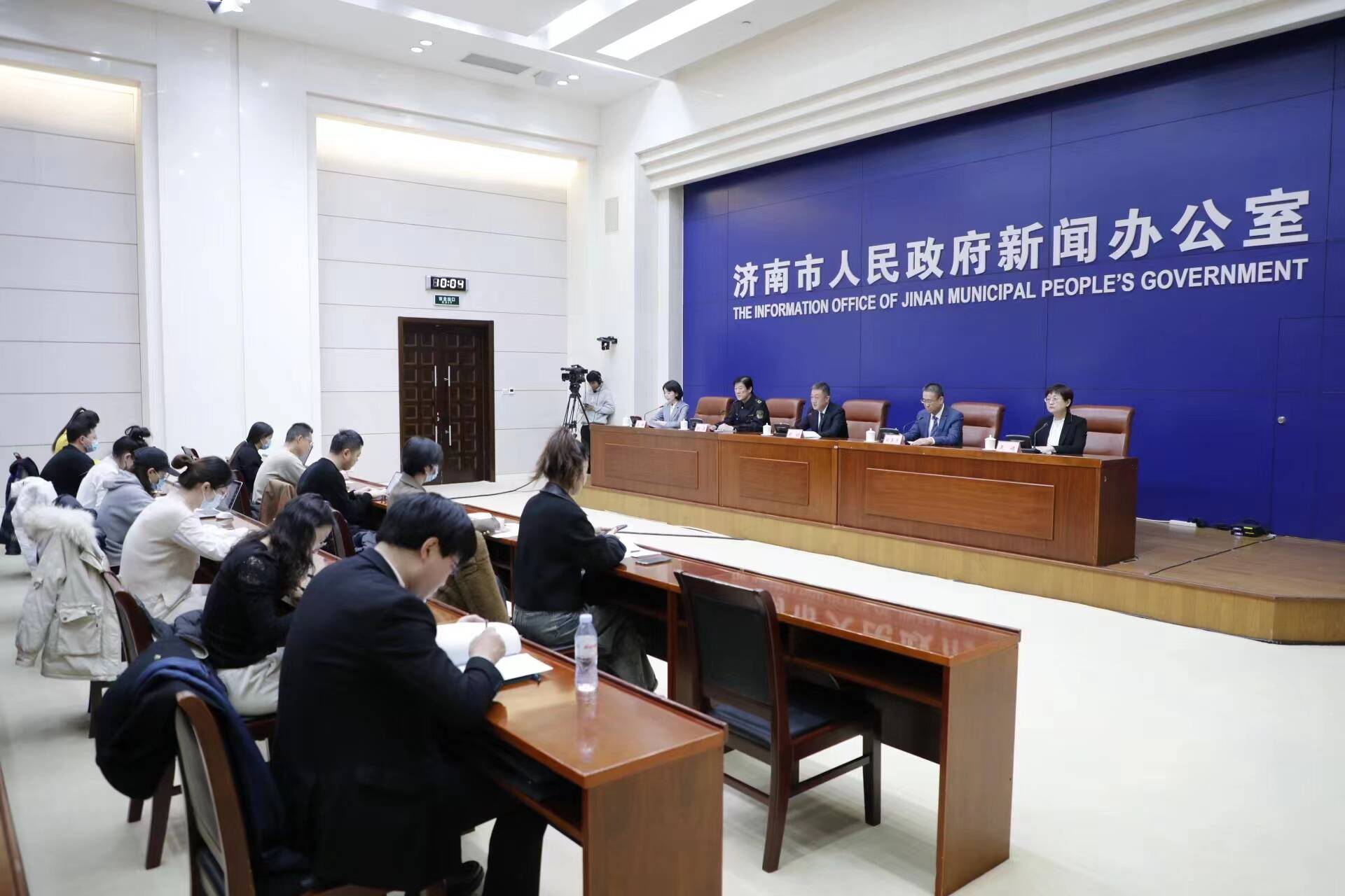 济南历下、市中、天桥、钢城率先在应急联防救援站实现与“110、119、120、122”互联互通