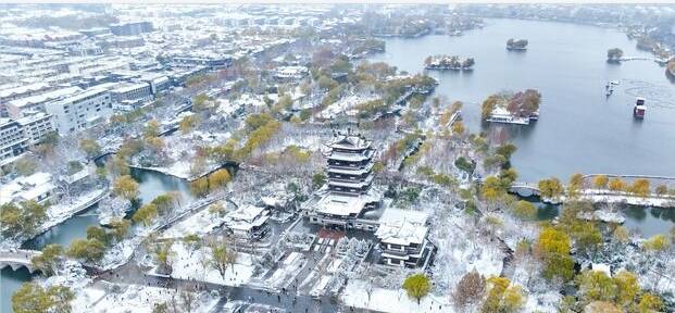 济南市文旅局：防范寒潮雨雪 必要时景区可暂停运营 关闭