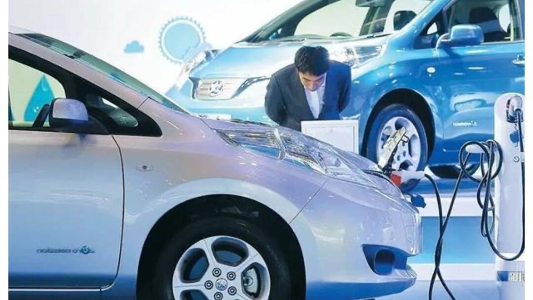 充换电需求快速提升 新能源车企加码补能业务