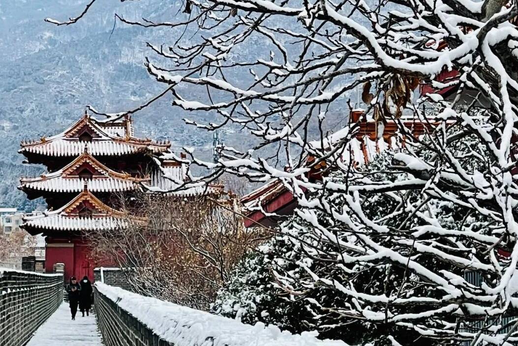 诗画山东丨一场冬雪，惊艳了千年古庙