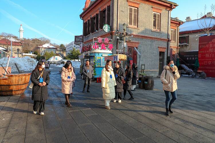 漫步朝陽街,優質餐飲,品牌酒吧,首店及連鎖品牌令人目不暇接,老建築與