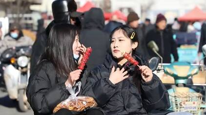 濱州沾化：下洼大集擠一擠 購物具有性價比
