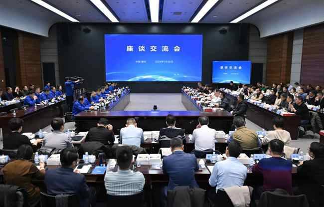 ​潍坊市人民政府与山东重工潍柴集团签订战略合作框架协议