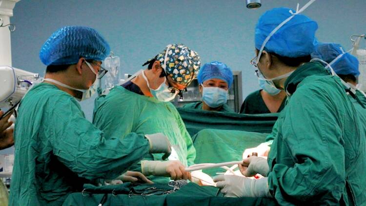 威海首例！一患者在威海市中心医院成功植入“人工心脏”