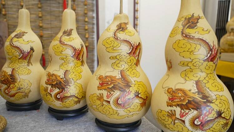 龙口市烙刻龙葫芦送福迎龙年