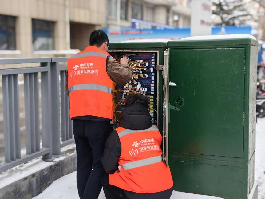 风雪载途，情满归路——山东联通全力护航春运返程