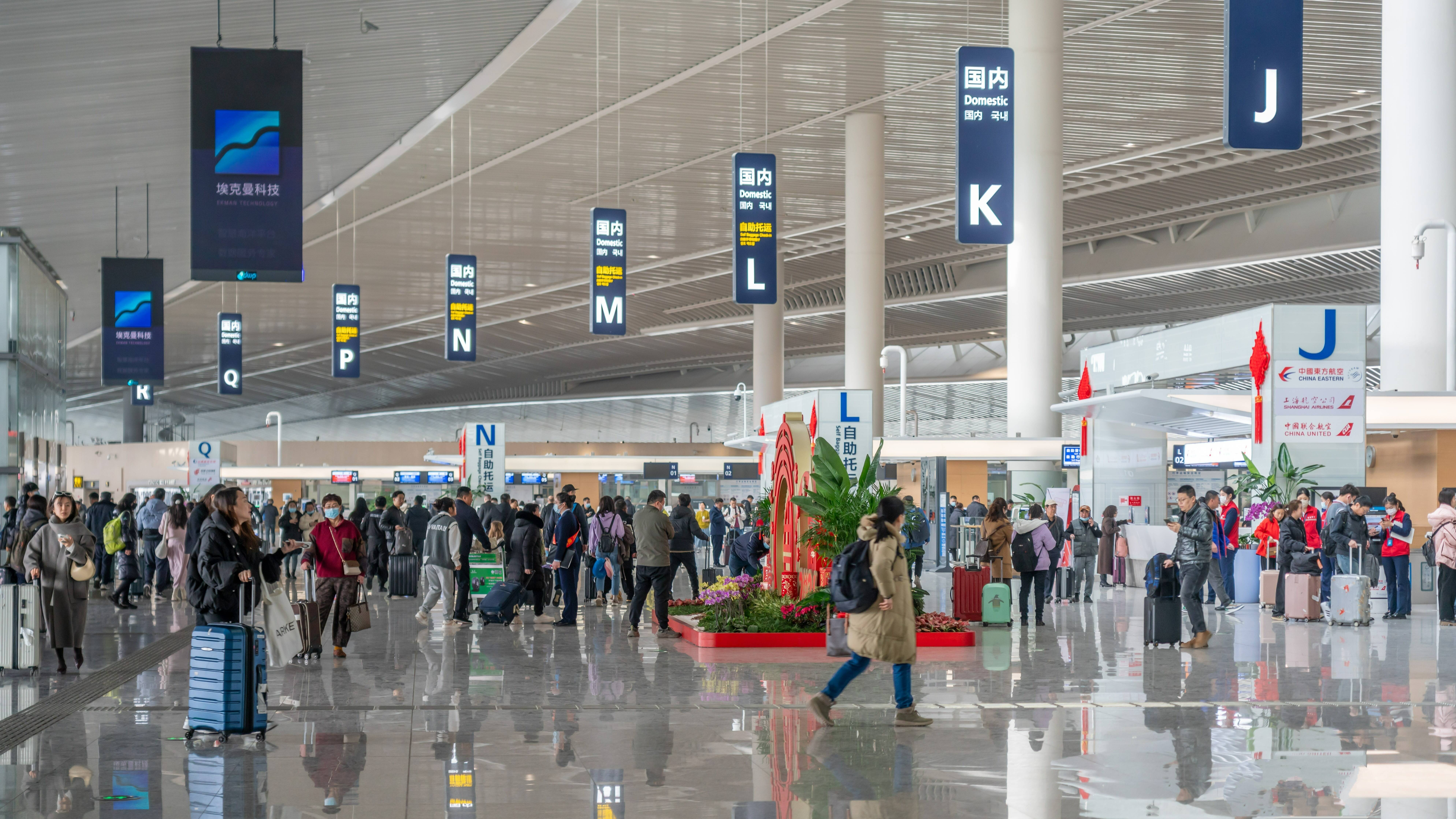 青岛机场交出“春运答卷”：成都、广州等航班客座率超80%，日韩客流全国第三