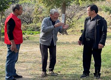 95岁老党员李世富——三十二载的守望只为青山绿