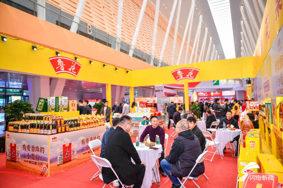 第十八届粮油食品产业博览会成功举办 3000余种产品集中亮相