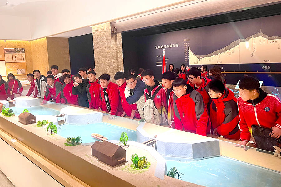 聊城中国运河文化博物馆迎来春季研学热