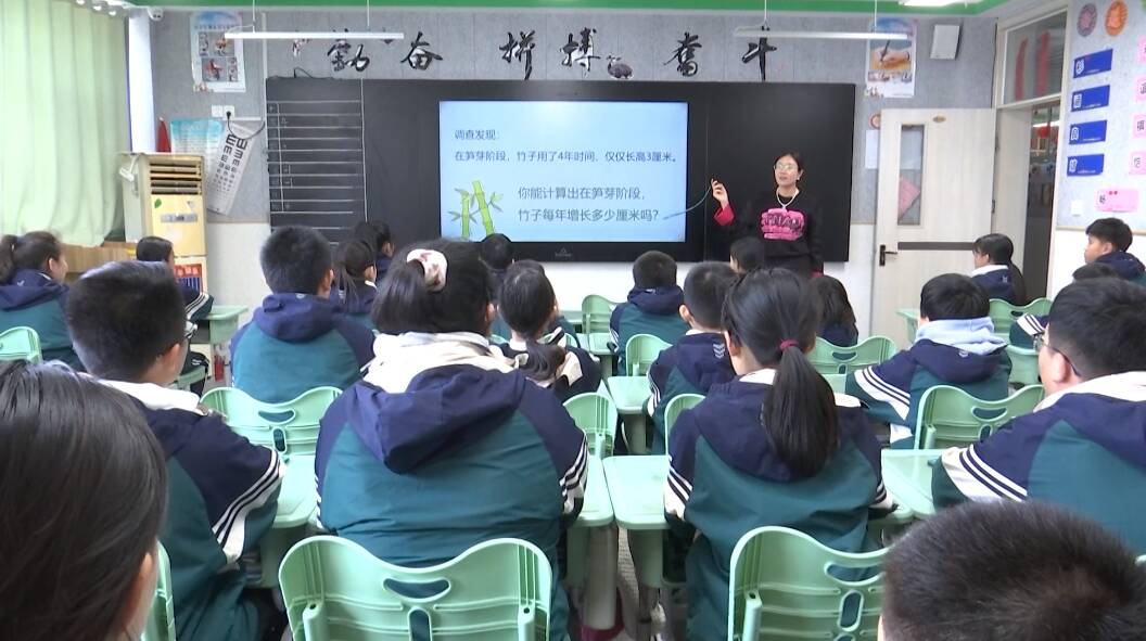 潍坊：推动数字化教学应用 不断提升学生学习效率和质量