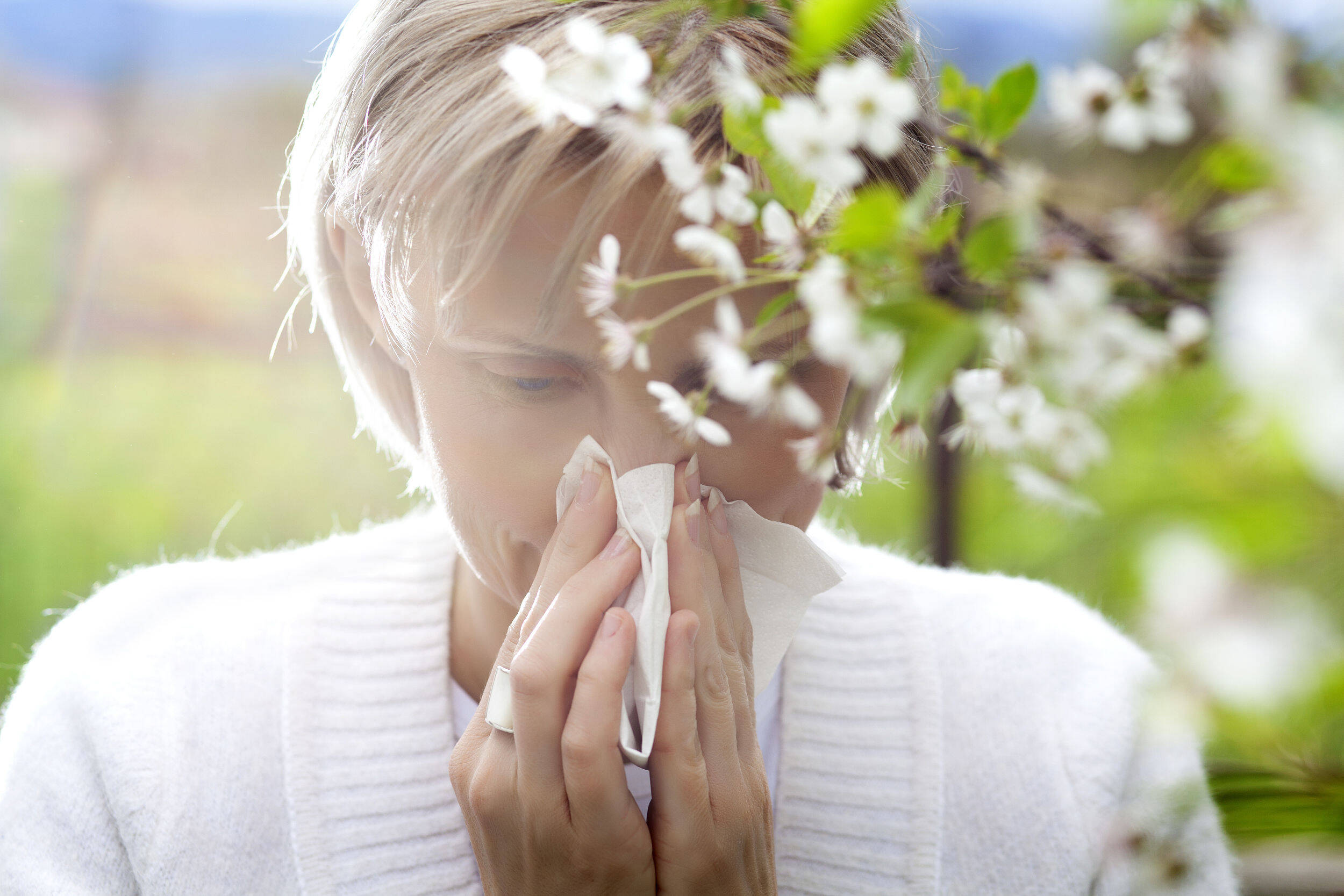 春季过敏性鼻炎该如何应对