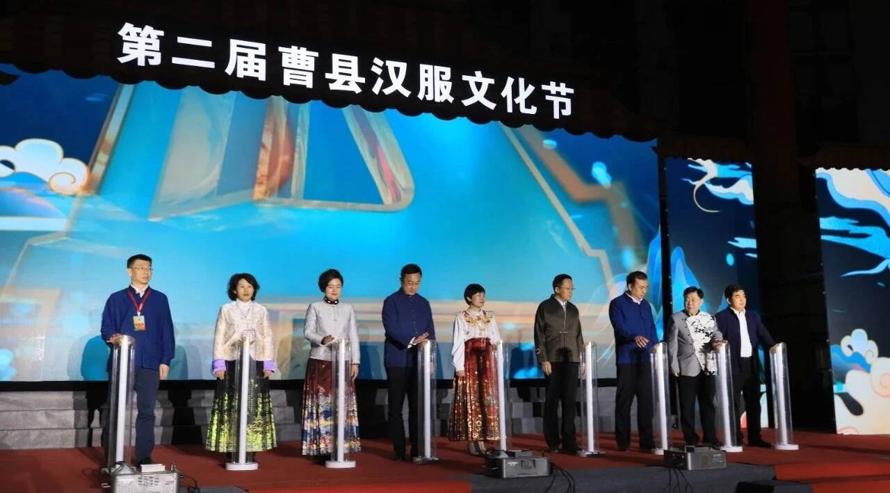 网红曹县550余款汉服新品发布龙年战袍再度登上热搜榜