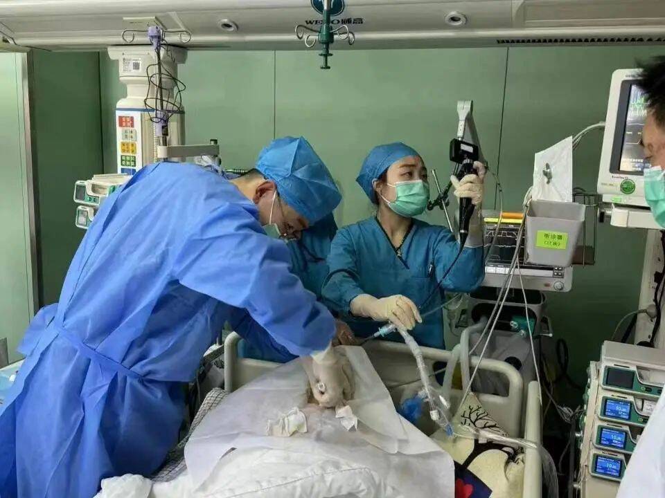 危急时刻勇担当!济南市人民医院重症医学科成功救治呼吸衰竭患者