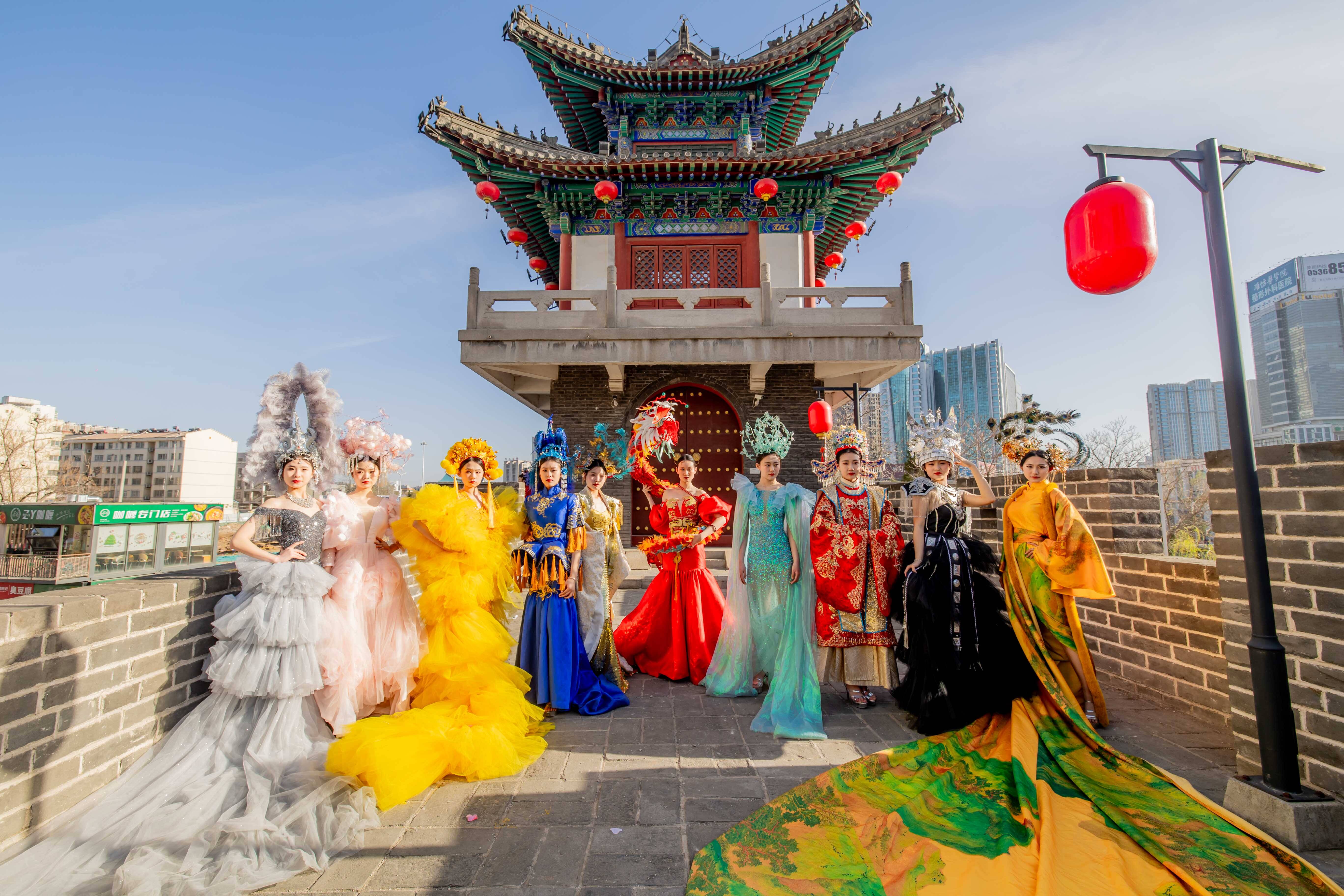 潍坊奎文花朝节启幕国潮文化盛宴再现传统之美