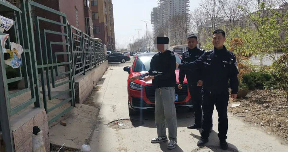 阳信：三名小伙“拉车门”实施盗窃 被民警逮个正着