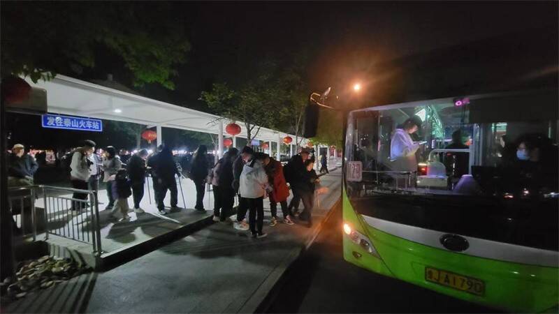 清明假期 泰安公交累计运送乘客48.26万人次