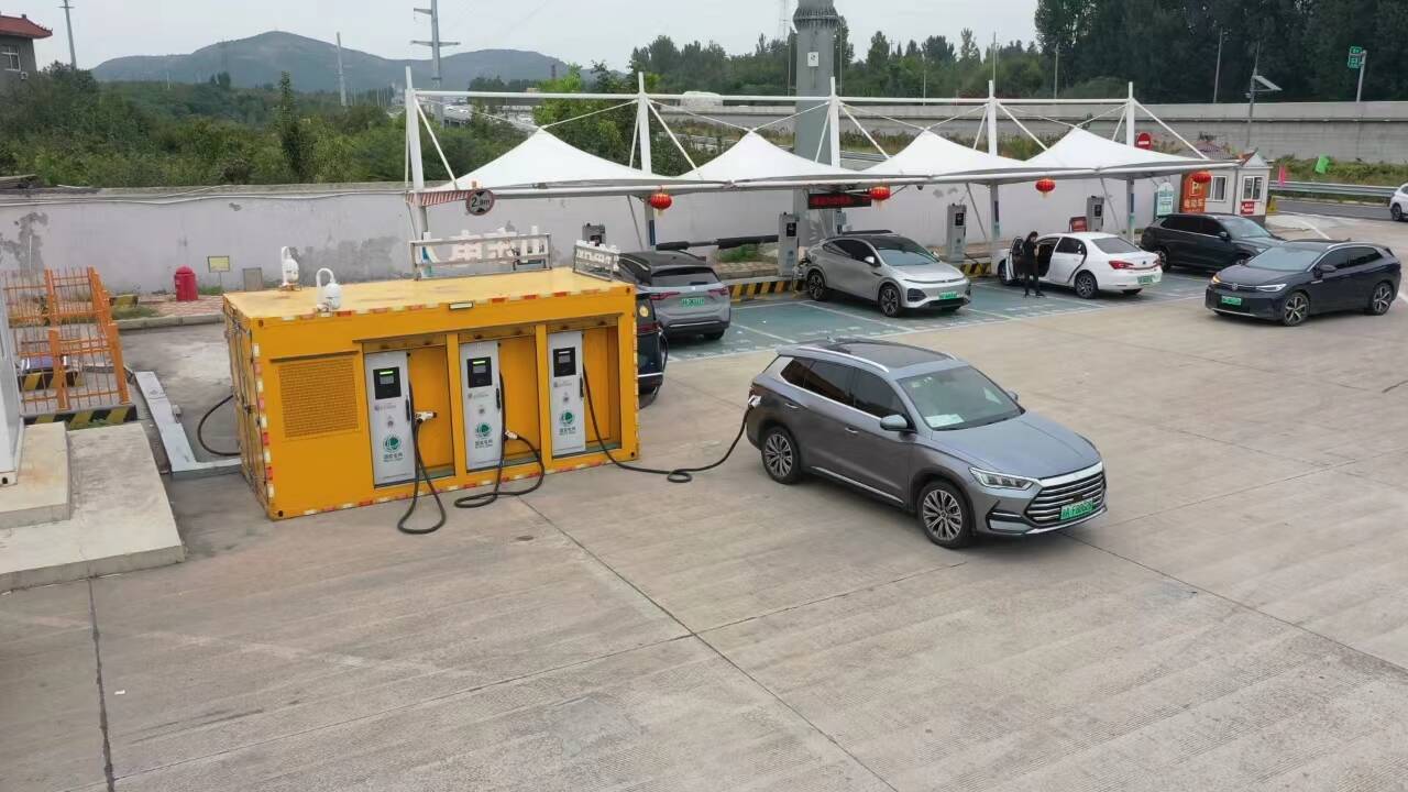 携手共创,全国率先实现高速充电站全时段100%绿电供应