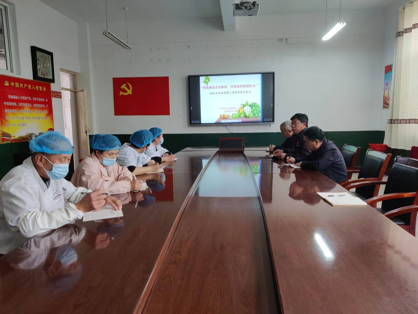 宁阳县东疏镇:守护"舌尖"安全 创建"星级"食堂