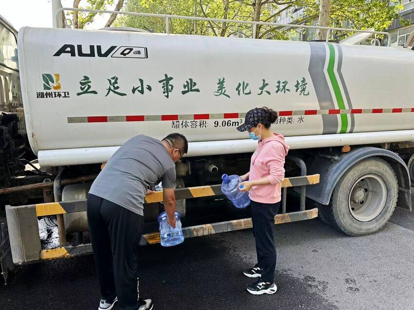 潍坊：30辆应急水车全部到位 全力保障市民用水