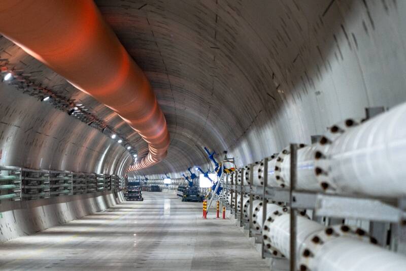 掘进超1000环！胶州湾二隧服务隧道盾构段掘进里程过半