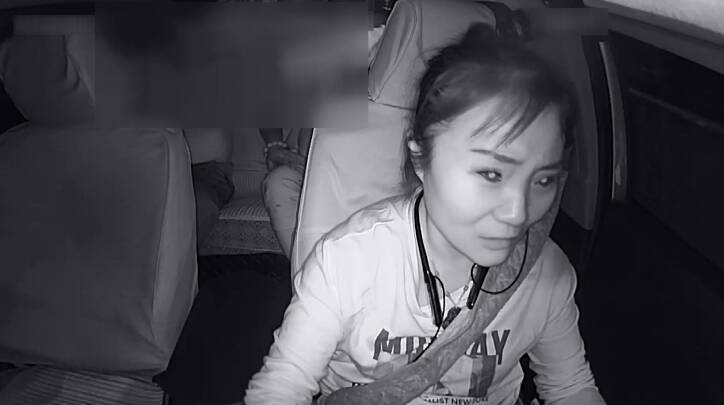 出租车秒变“救护车”！潍坊热心女司机闯红灯送医救人于危难
