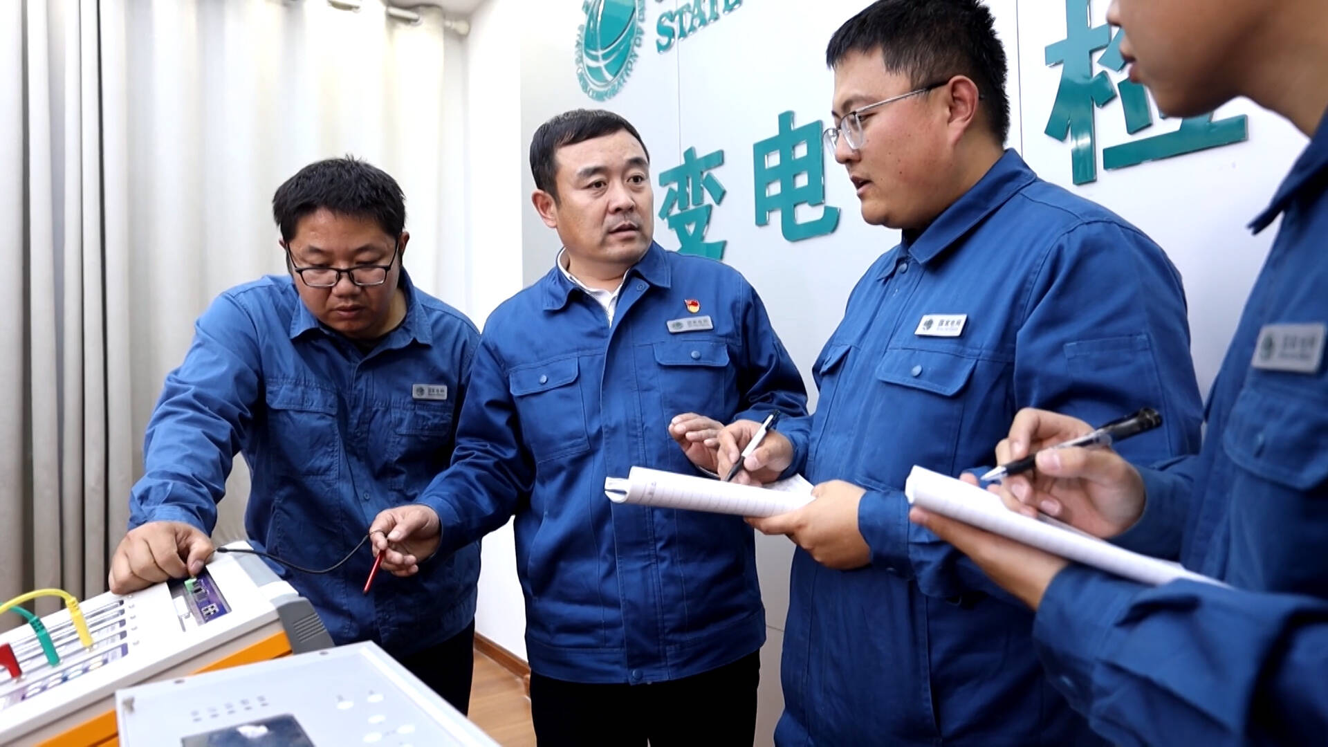 新时代美德山东 | 德州大工匠黄廷平 三十年坚守一线 守护万家灯火