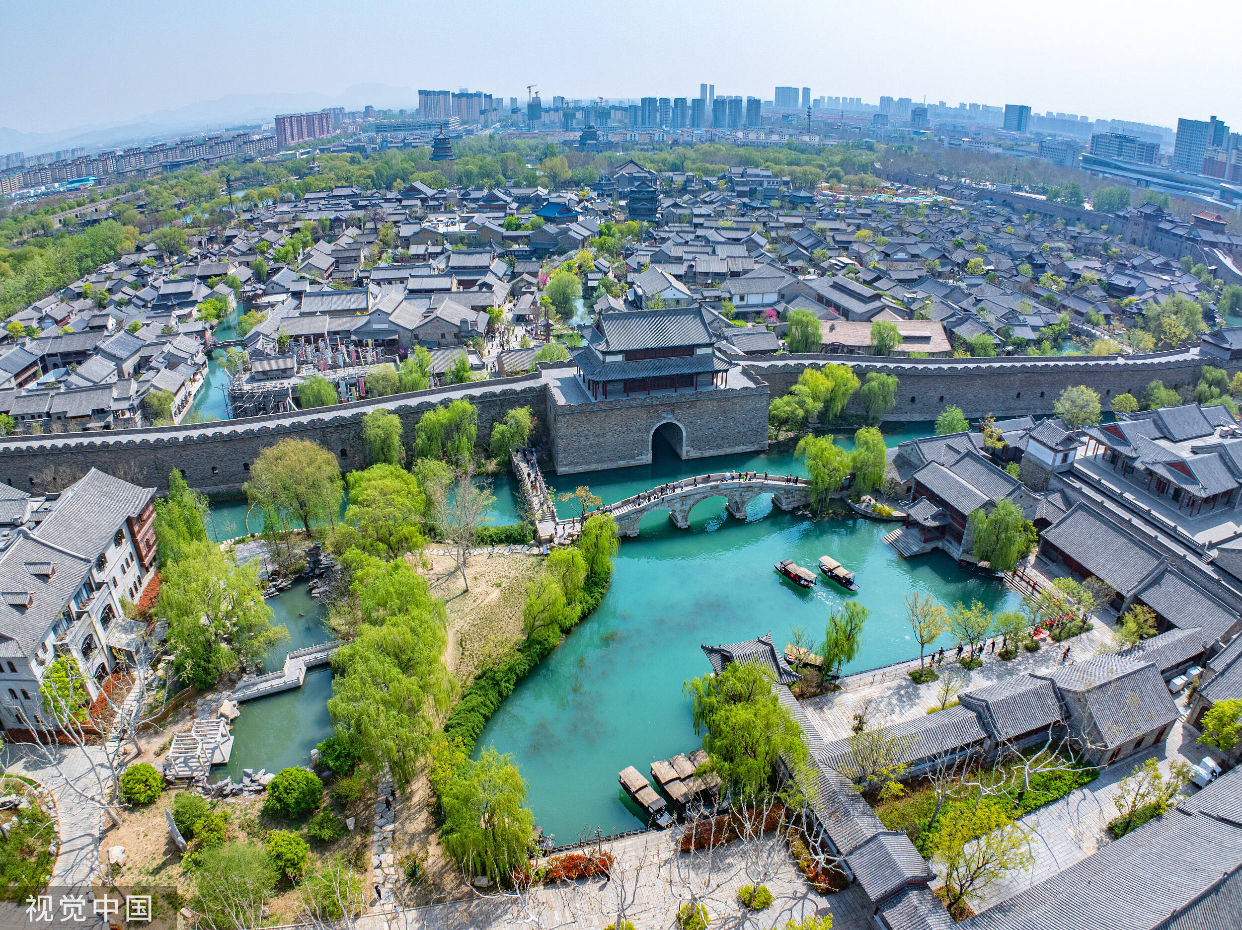 5月20日起，濟(jì)南明水古城將實(shí)行門票特價(jià)優(yōu)惠政策