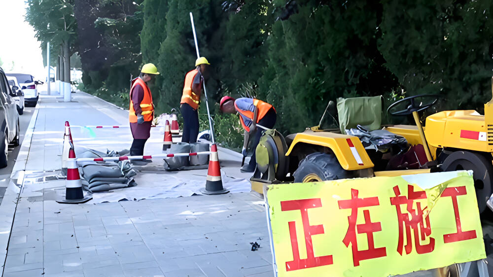 德州市区15条道路排水沟清淤 6月中旬竣工