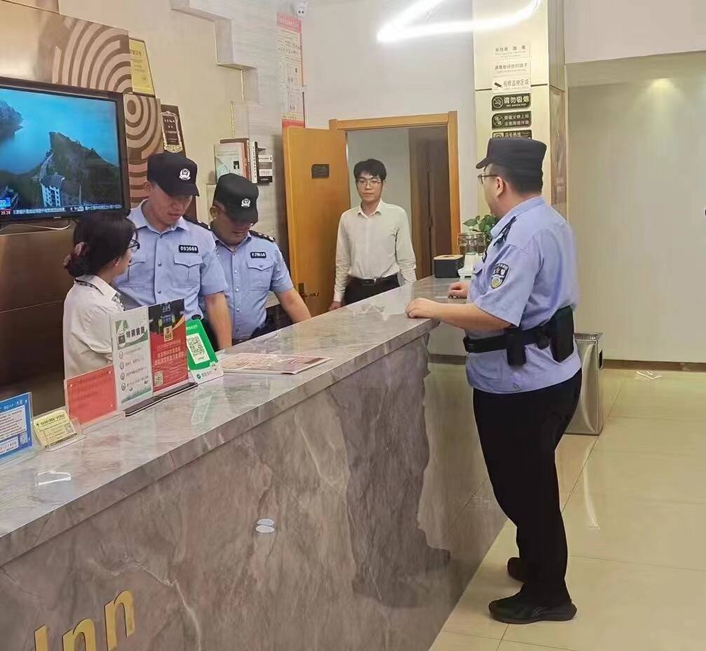 無棣縣公安局海豐派出所：為高考護航
