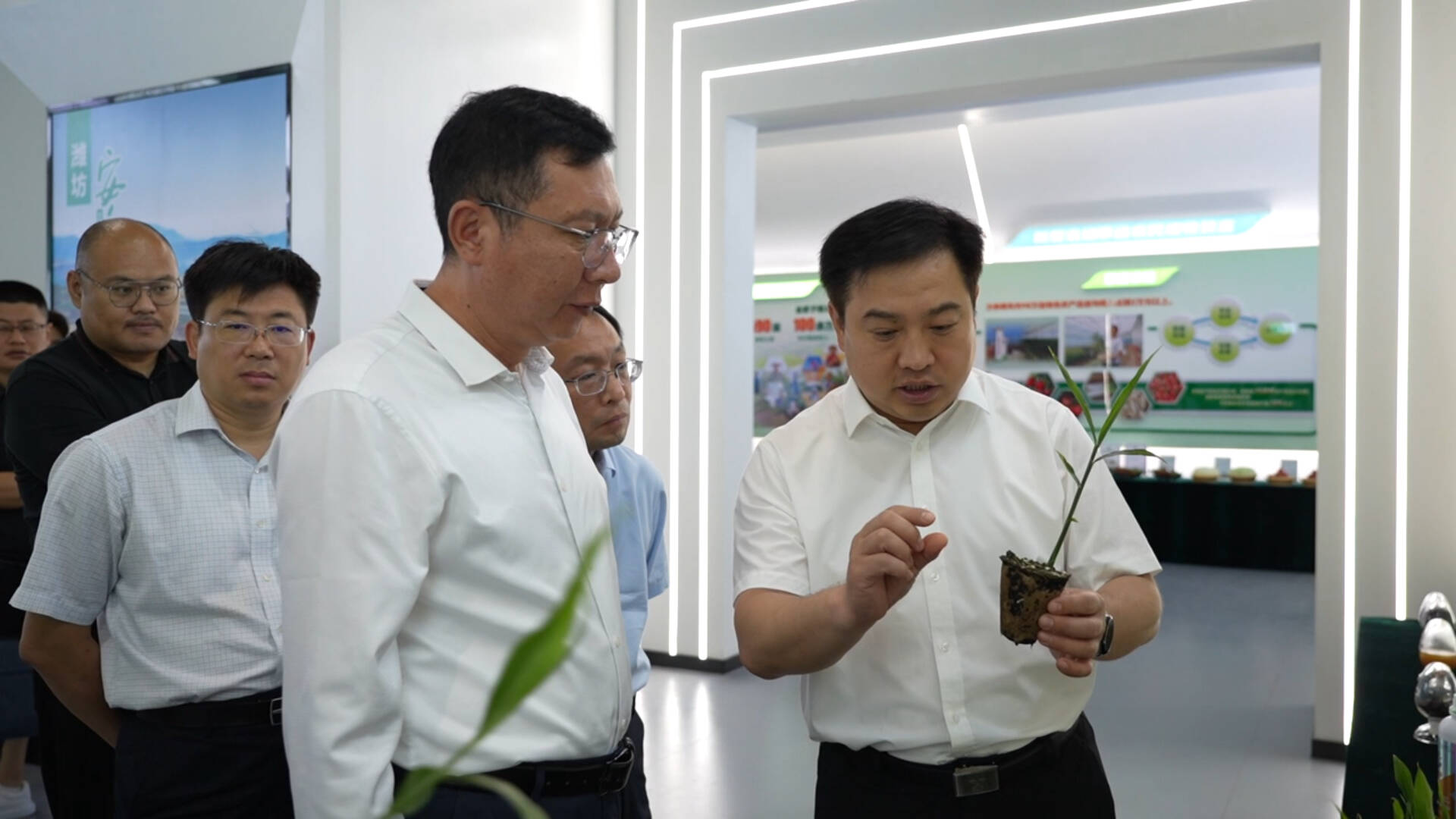 山东"深化外事服务 助力农企发展"专题外宣活动暨潍坊专场在安丘启动