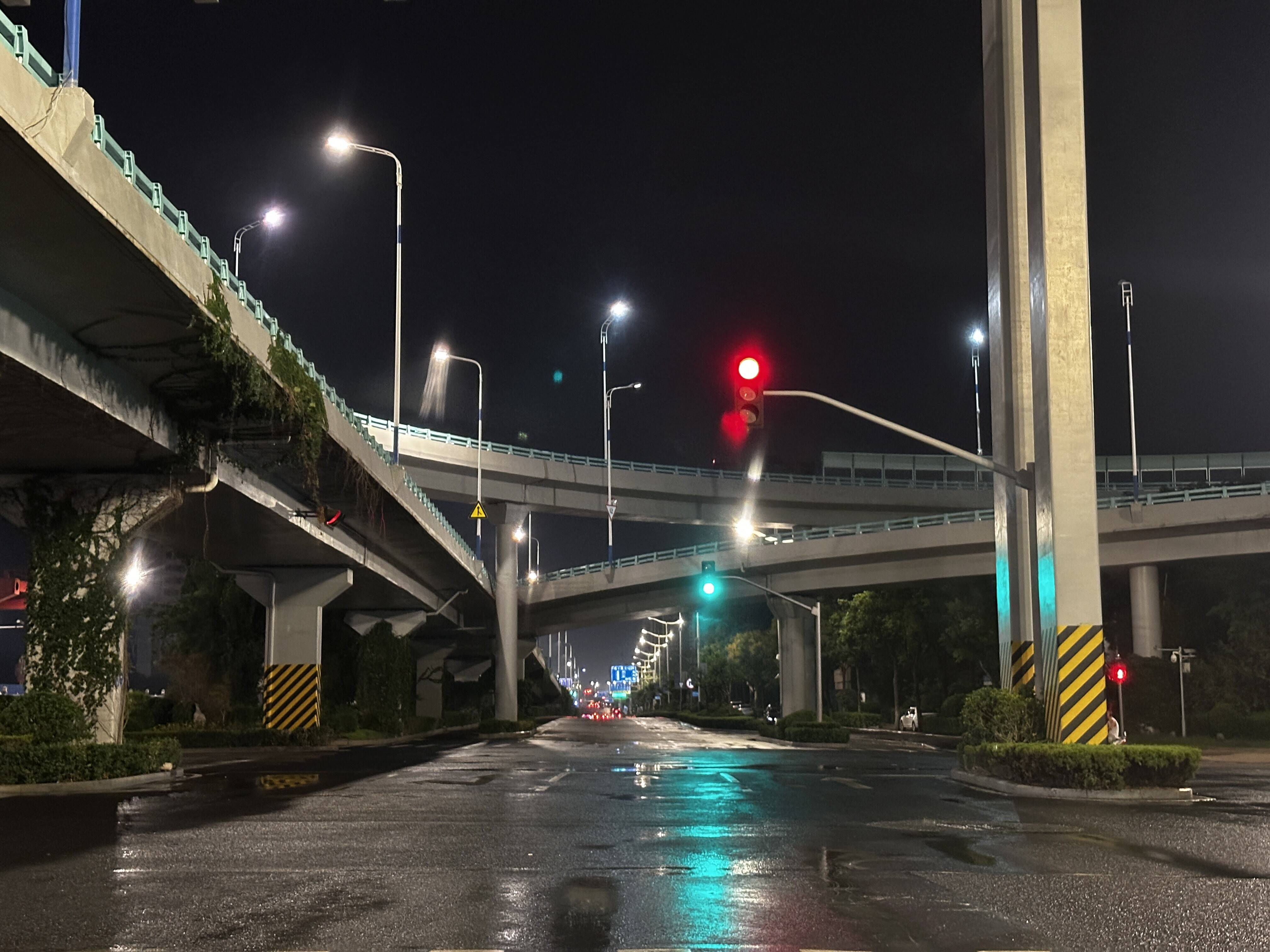 濟南發布雷雨大風黃色預警信號 8個區將有雷雨天氣