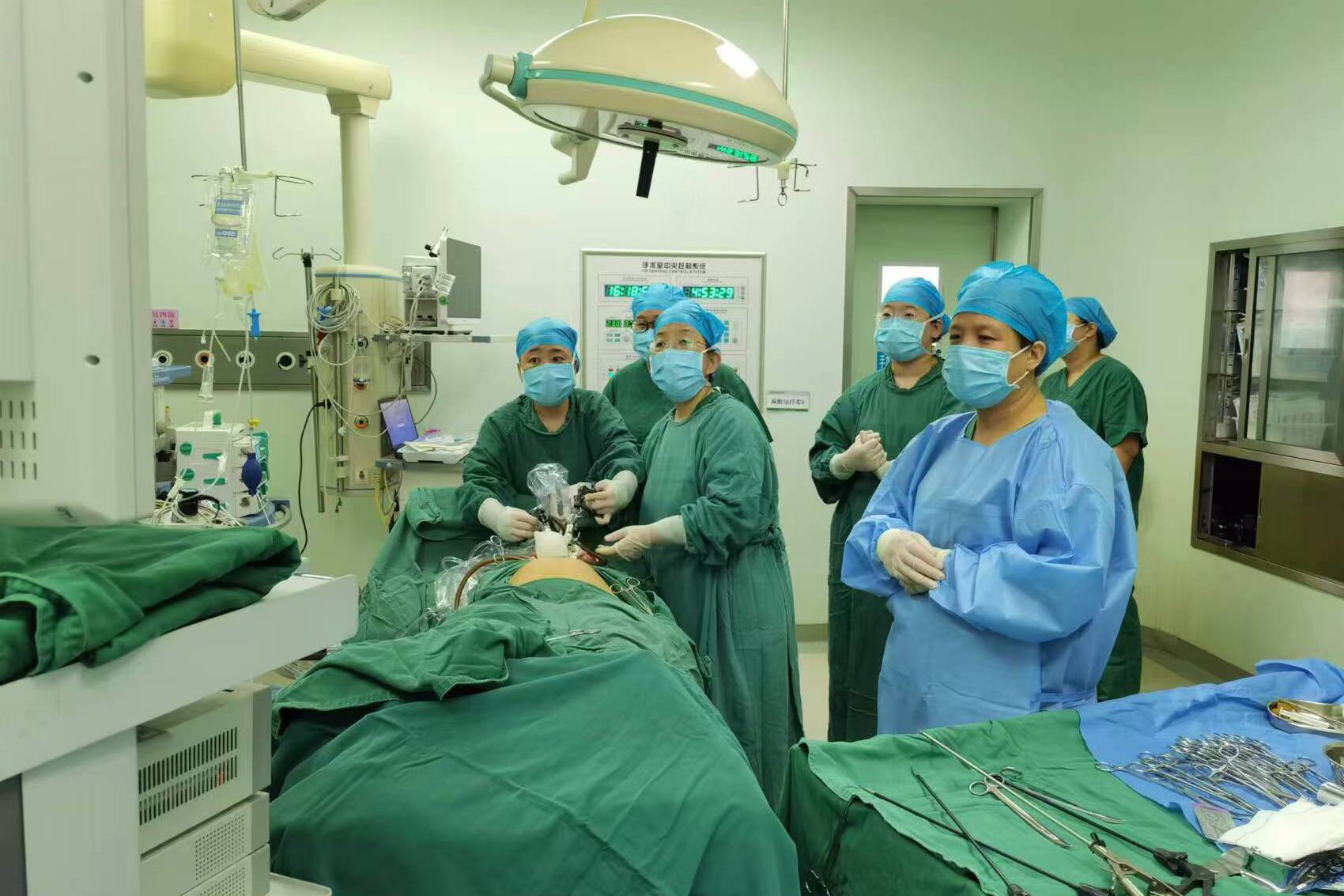 小切口,大作为——平阴县人民医院妇科成功开展单孔腹腔镜手术