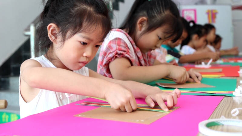 齐河：打造彩虹课堂 让学生暑期生活更“多彩”