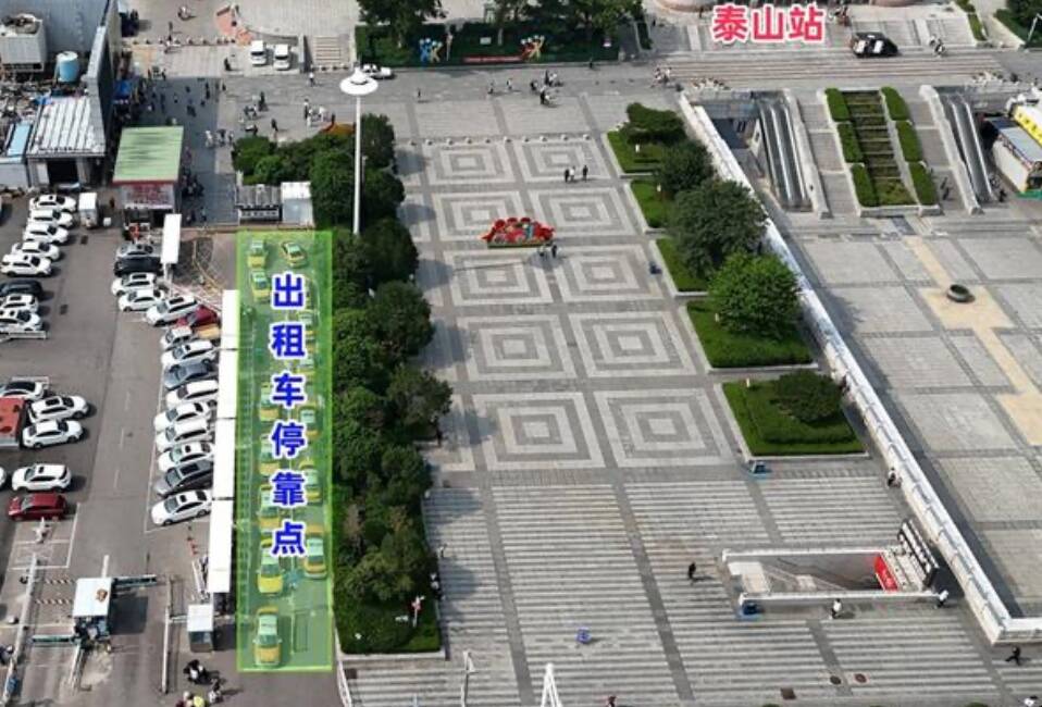 注意！公交车除外，站西街全路段禁停！