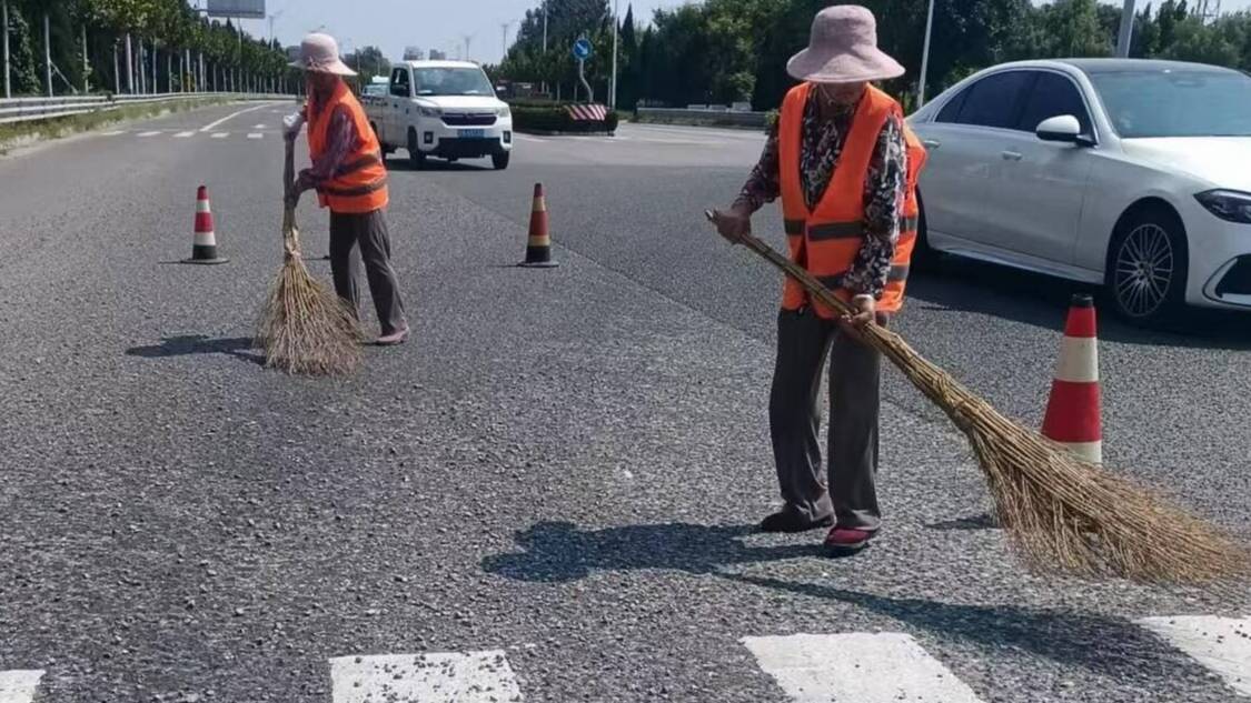 庆云公路分中心扎实做好扬尘治理工作