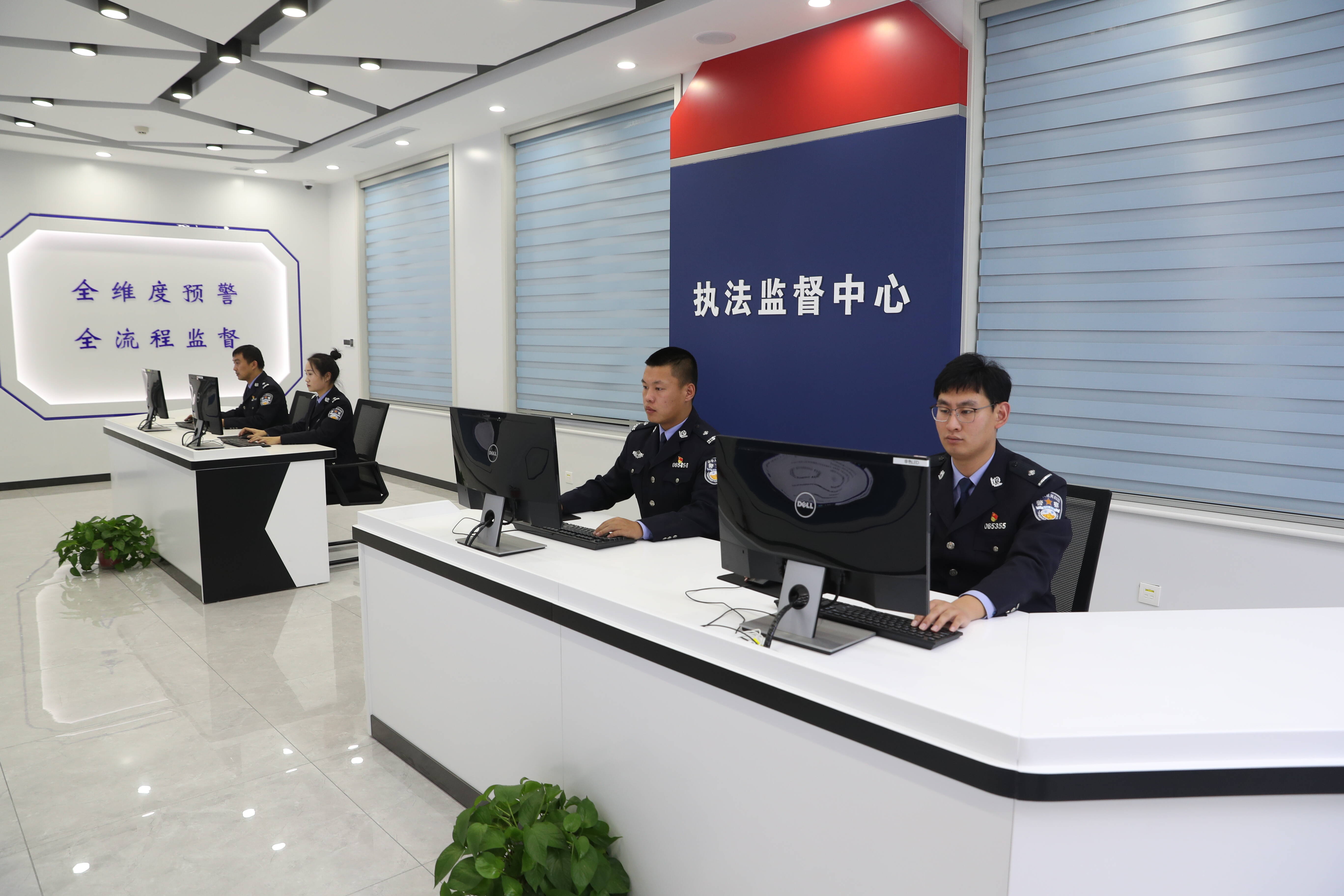 肥城市公安局：多管齐下 纵深推进“法治公安”建设