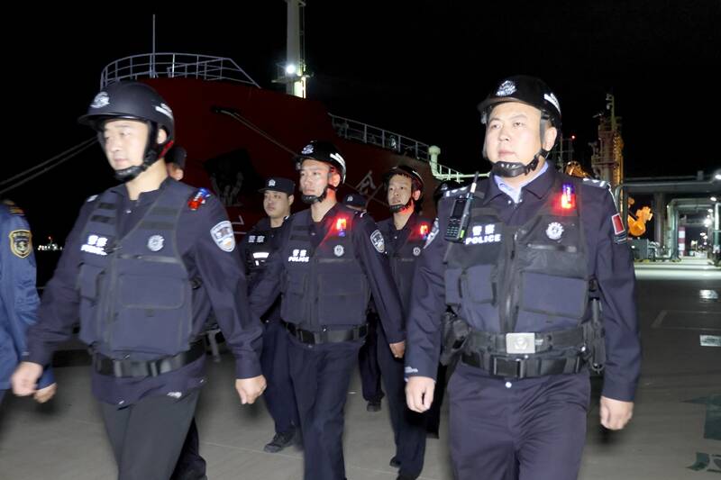 有一種擔當叫“我始終堅守” 東營邊檢守國門護航通關