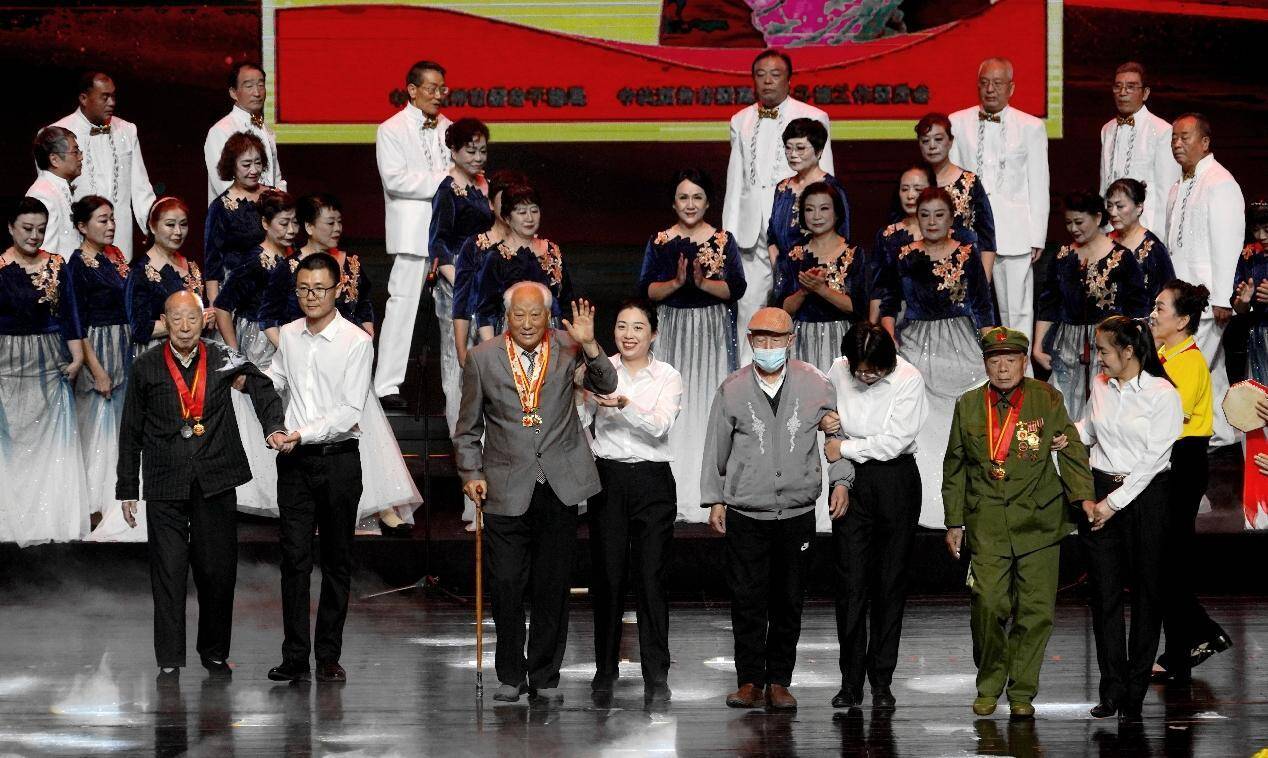 濱州市舉辦“愉您同馨·歡慶重陽”第五屆芳華藝術節文藝匯演