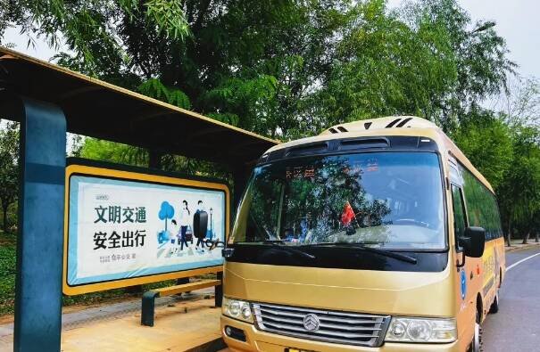 因道路封閉施工 鄒平市兩條公交線路臨時繞行