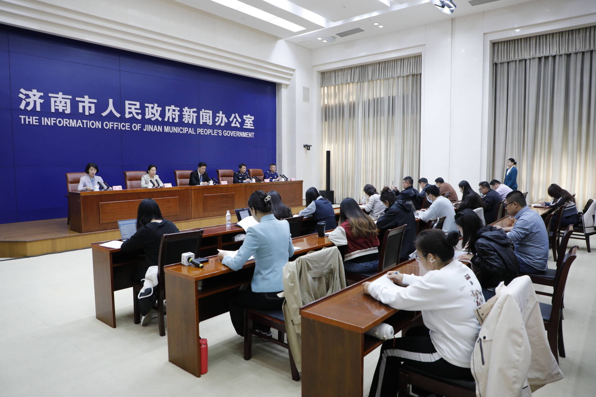 济南将严管以旧换新活动中随意涨价、强制和捆绑消费等行为
