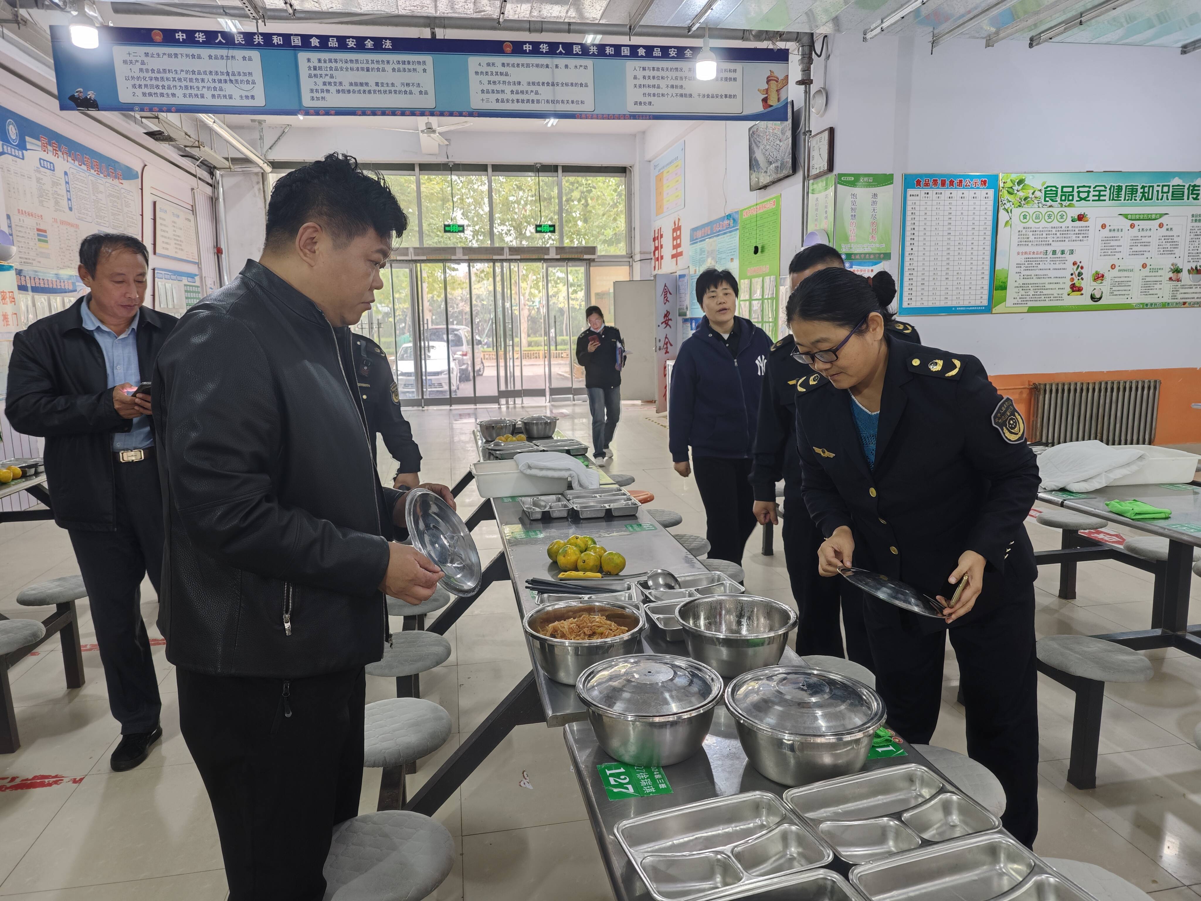 德州市場監管部門開展學校食堂監督檢查 守護學生“舌尖上的安全”