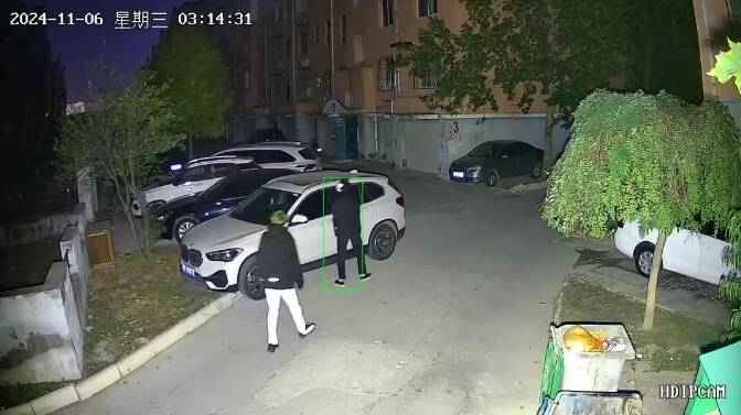 無棣公安破獲“拉車門”盜竊財物案